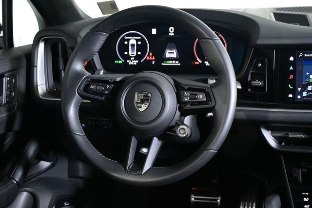 2026 Porsche Cayenne E-Hybrid Coupe Turbo - 23014526 - 11