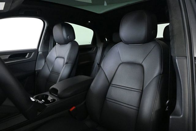 2026 Porsche Cayenne E-Hybrid Coupe Turbo - 23014526 - 4