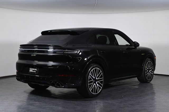 2026 Porsche Cayenne E-Hybrid Coupe Turbo - 23014526 - 6