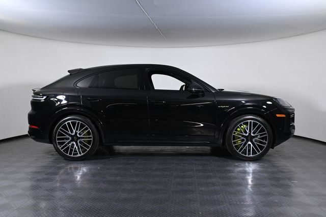 2026 Porsche Cayenne E-Hybrid Coupe Turbo - 23014526 - 7