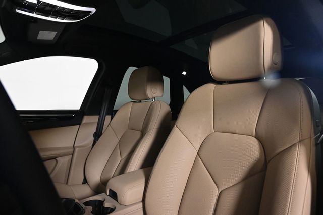 2026 Porsche Macan  - 23034292 - 4