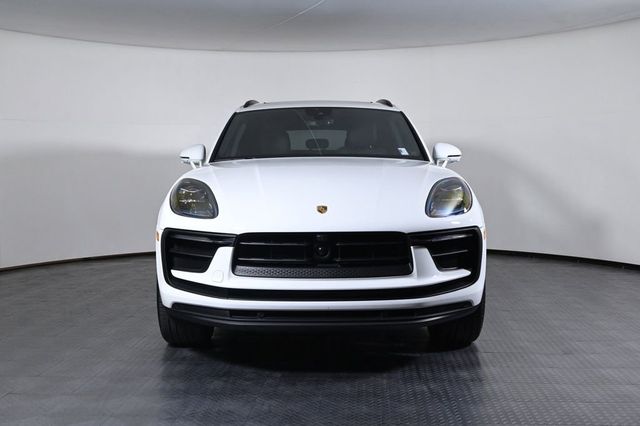 2026 Porsche Macan AWD - 23013955 - 9