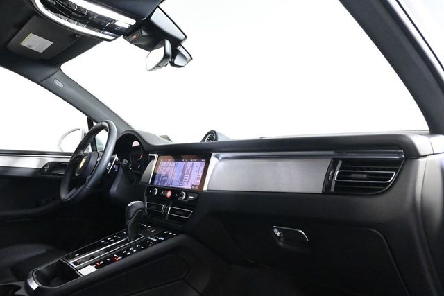 2026 Porsche Macan AWD - 23013955 - 16