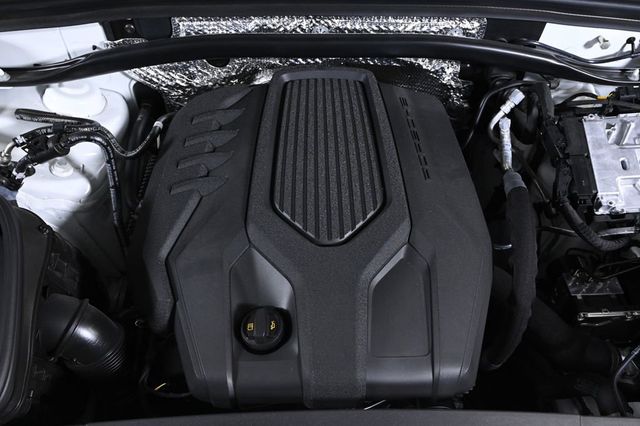 2026 Porsche Macan AWD - 23013955 - 25