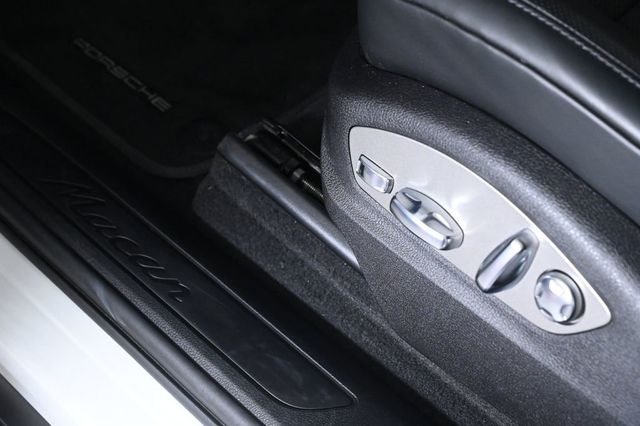 2026 Porsche Macan AWD - 23022146 - 22