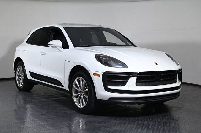 2026 Porsche Macan AWD - 23022146 - 8