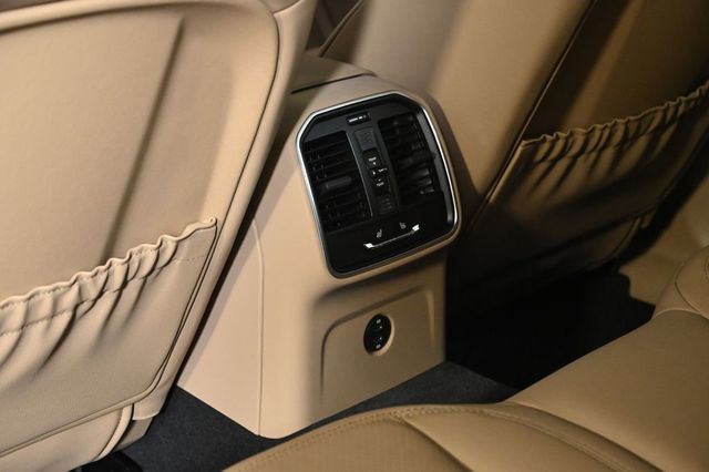 2026 Porsche Macan AWD - 23034292 - 19