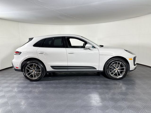 2026 Porsche Macan AWD - 23084593 - 7