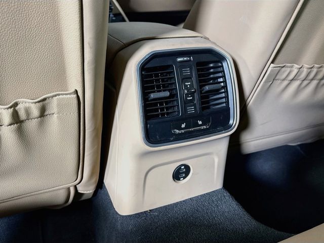 2026 Porsche Macan AWD - 23091817 - 19