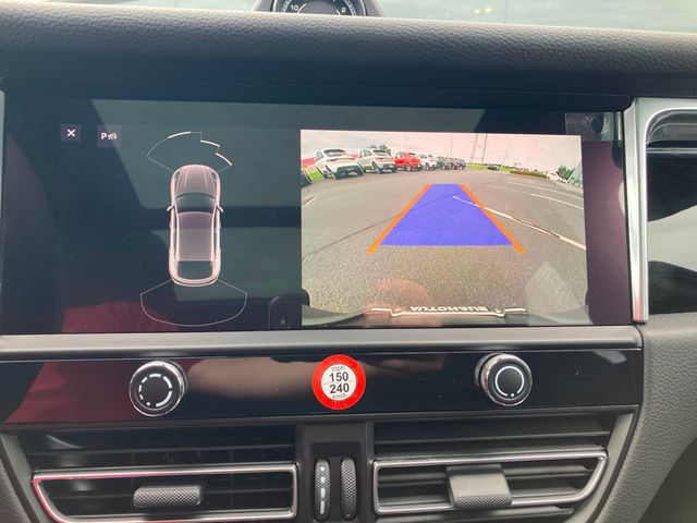 2026 Porsche Macan AWD - 22904275 - 9