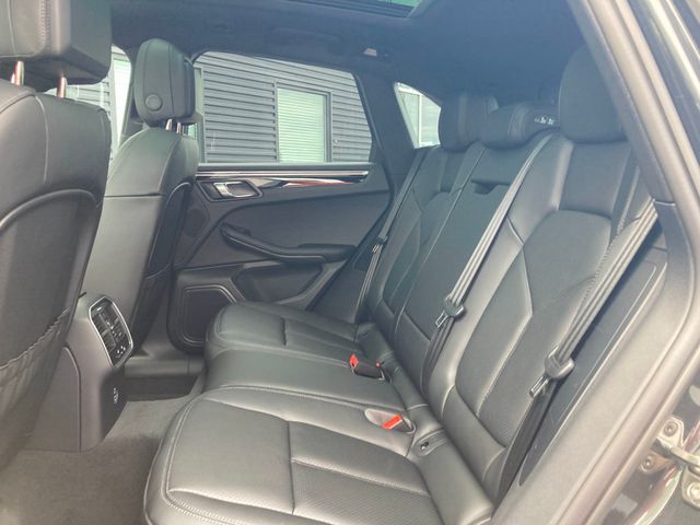 2026 Porsche Macan AWD - 22904275 - 13