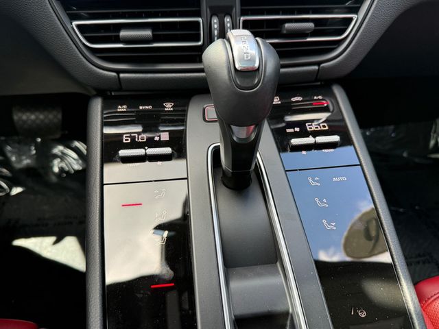 2026 Porsche Macan **MACAN AWD**PREMIUM PACKAGE PLUS**RED INTERIOR** - 23073211 - 17