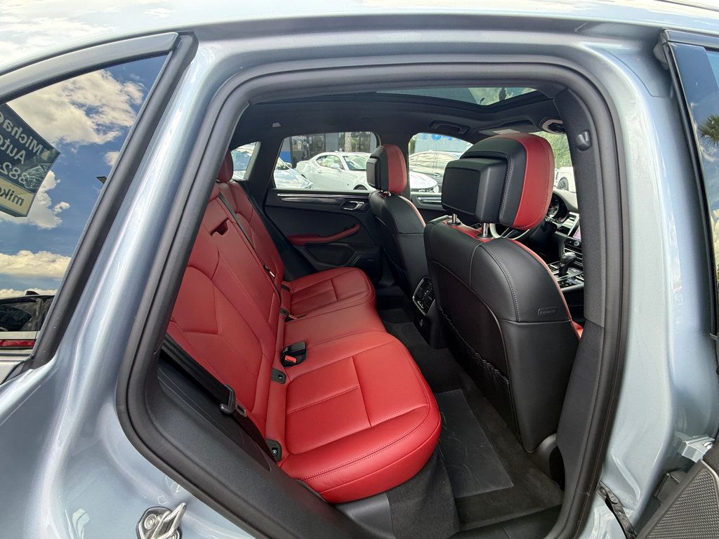 2026 Porsche Macan **MACAN AWD**PREMIUM PACKAGE PLUS**RED INTERIOR** - 23073211 - 31