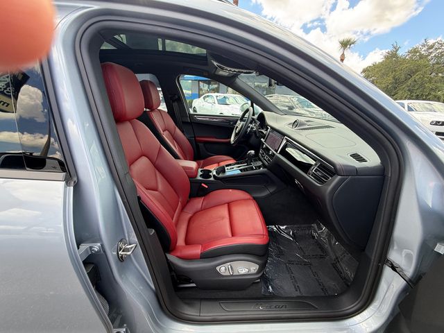 2026 Porsche Macan **MACAN AWD**PREMIUM PACKAGE PLUS**RED INTERIOR** - 23073211 - 36