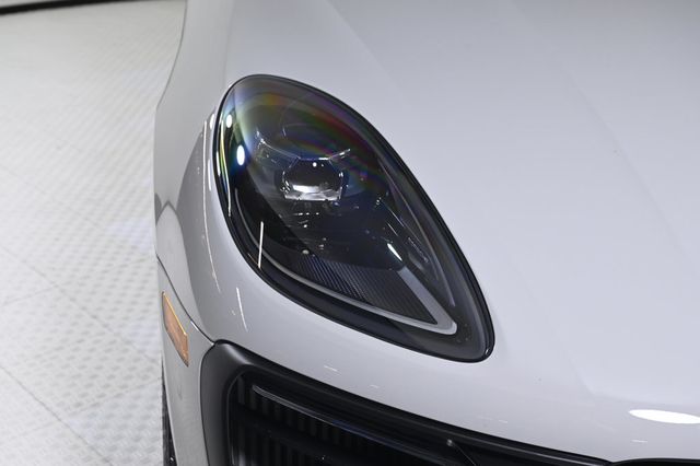 2026 Porsche Macan S - 22991644 - 10