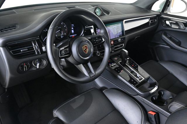 2026 Porsche Macan S - 22991644 - 3