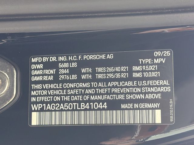 2026 Porsche Macan S AWD - 23075757 - 37