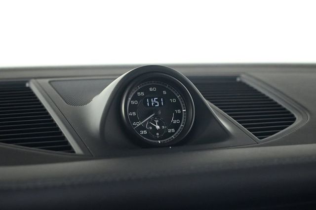 2026 Porsche Macan T - 23035257 - 24