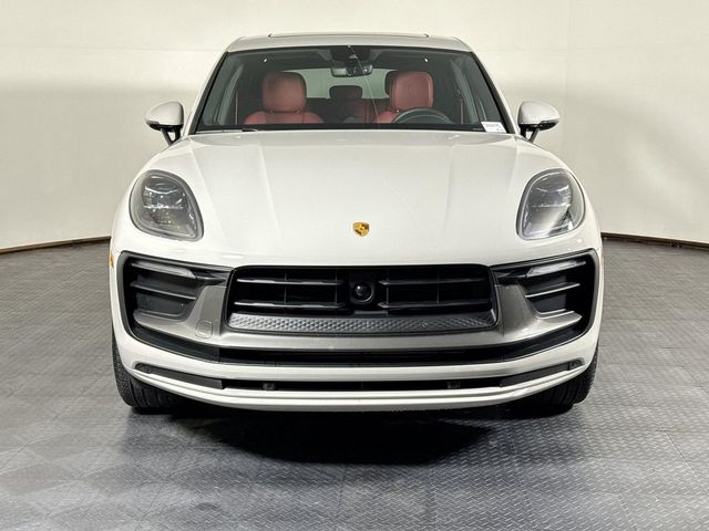 2026 Porsche Macan T - 23075118 - 9