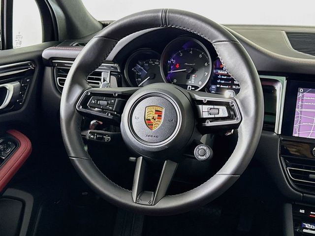 2026 Porsche Macan T - 23075118 - 11