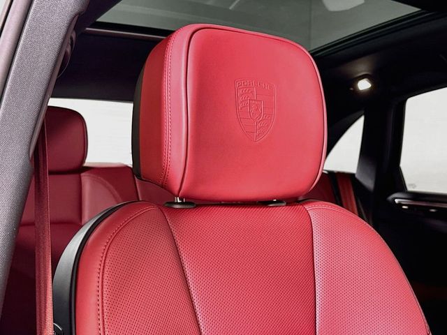 2026 Porsche Macan T - 23075118 - 26
