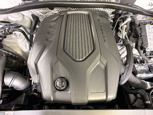 2026 Porsche Macan T - 23075118 - 29