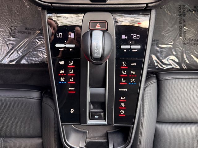 2026 PORSCHE MACAN T - 23056269 - 4