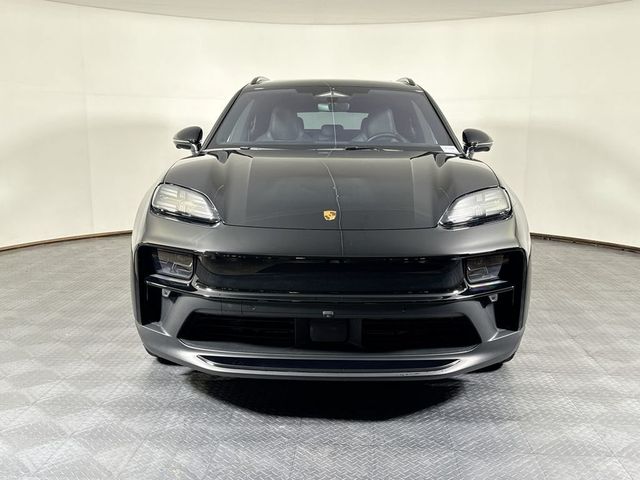2026 Porsche Macan Electric GTS - 23075601 - 9