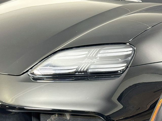 2026 Porsche Macan Electric GTS - 23075601 - 24