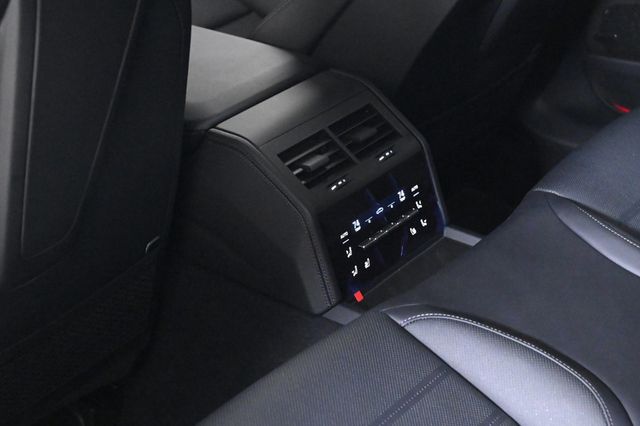 2026 Porsche Panamera GTS - 22959472 - 19