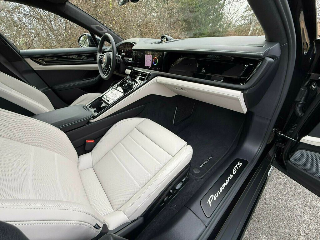 2026 Porsche Panamera GTS AWD, Premium Package, Burmester, Massage Seats - 22964003 - 24