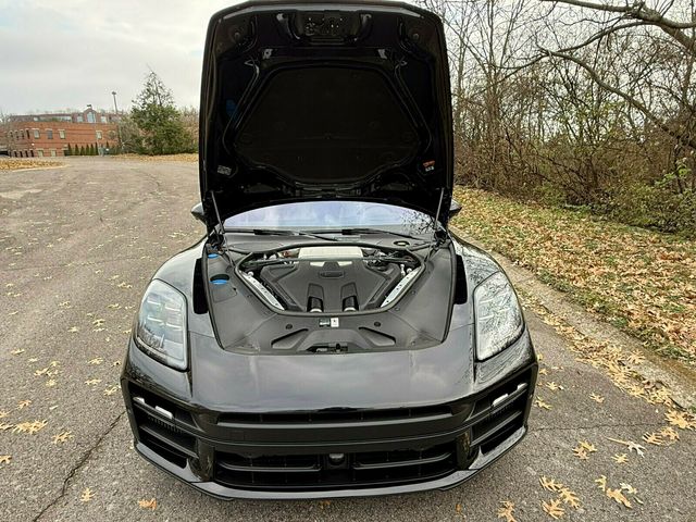 2026 Porsche Panamera GTS AWD, Premium Package, Burmester, Massage Seats - 22964003 - 35