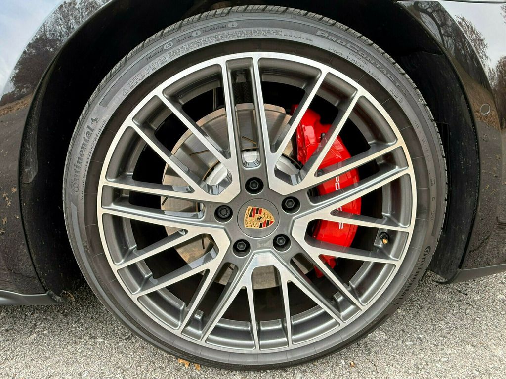 2026 Porsche Panamera GTS AWD, Premium Package, Burmester, Massage Seats - 22964003 - 37