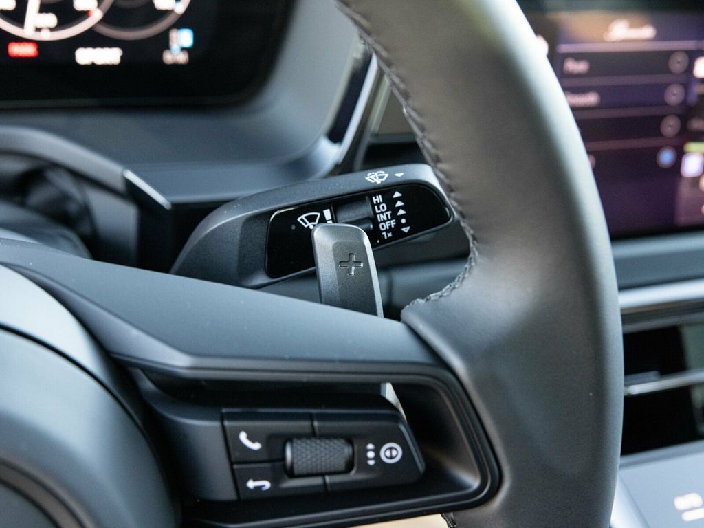 2026 Porsche Panamera GTS AWD, Premium Package, Burmester, Massage Seats - 22964003 - 41