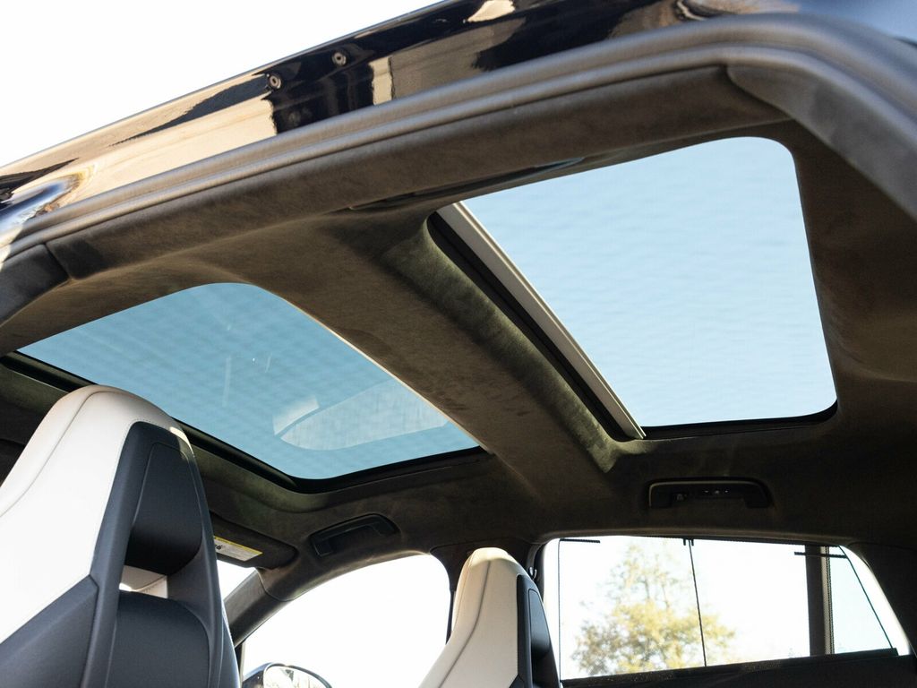 2026 Porsche Panamera GTS AWD, Premium Package, Burmester, Massage Seats - 22964003 - 55