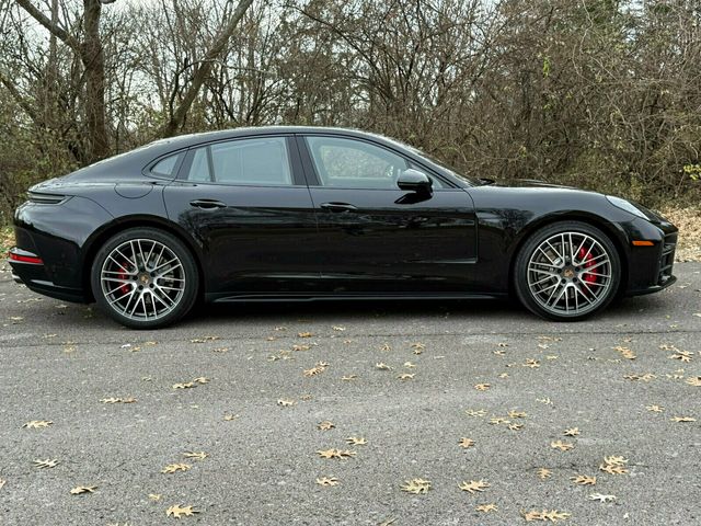 2026 Porsche Panamera GTS AWD, Premium Package, Burmester, Massage Seats - 22964003 - 5
