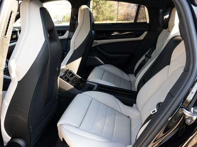 2026 Porsche Panamera GTS AWD, Premium Package, Burmester, Massage Seats - 22964003 - 61