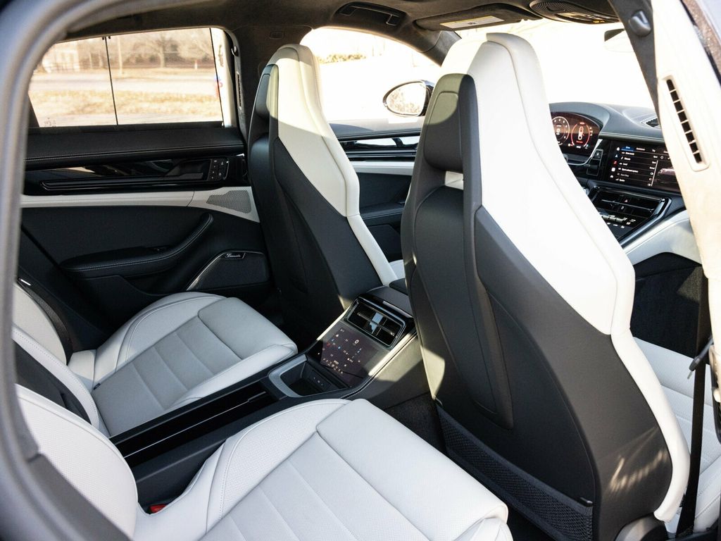 2026 Porsche Panamera GTS AWD, Premium Package, Burmester, Massage Seats - 22964003 - 78