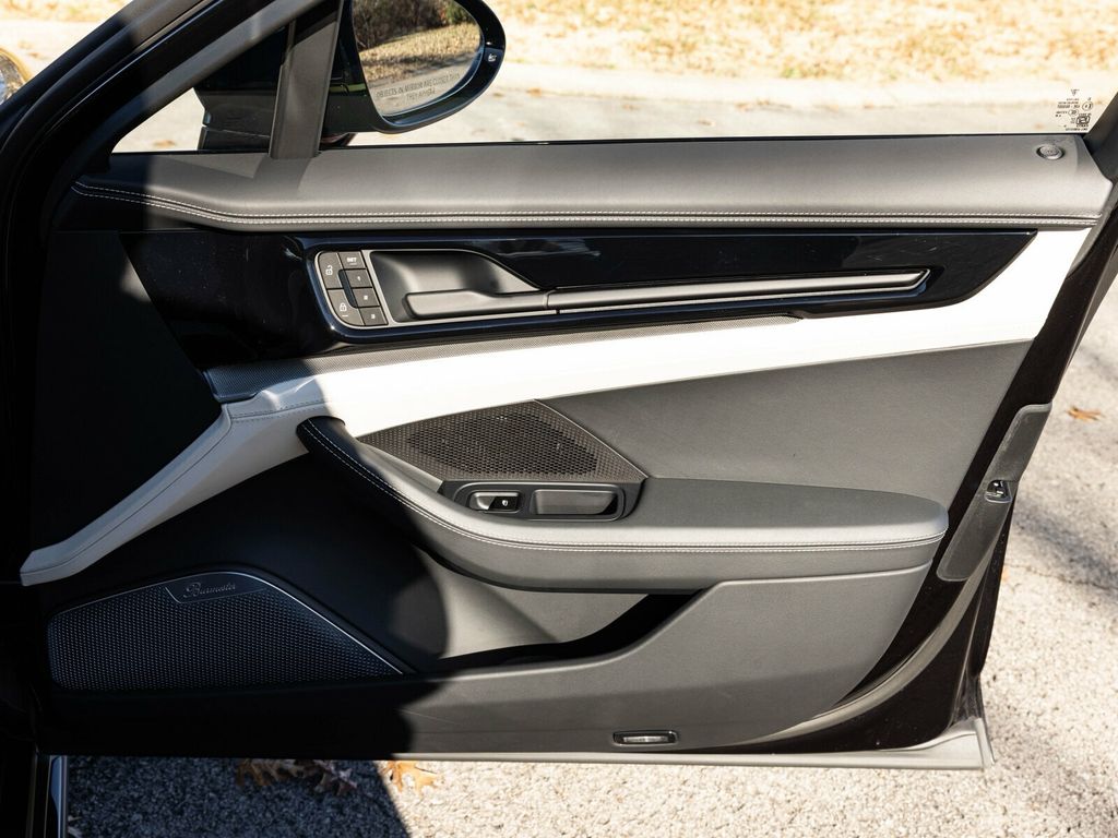 2026 Porsche Panamera GTS AWD, Premium Package, Burmester, Massage Seats - 22964003 - 80