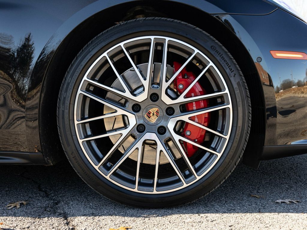 2026 Porsche Panamera GTS AWD, Premium Package, Burmester, Massage Seats - 22964003 - 87