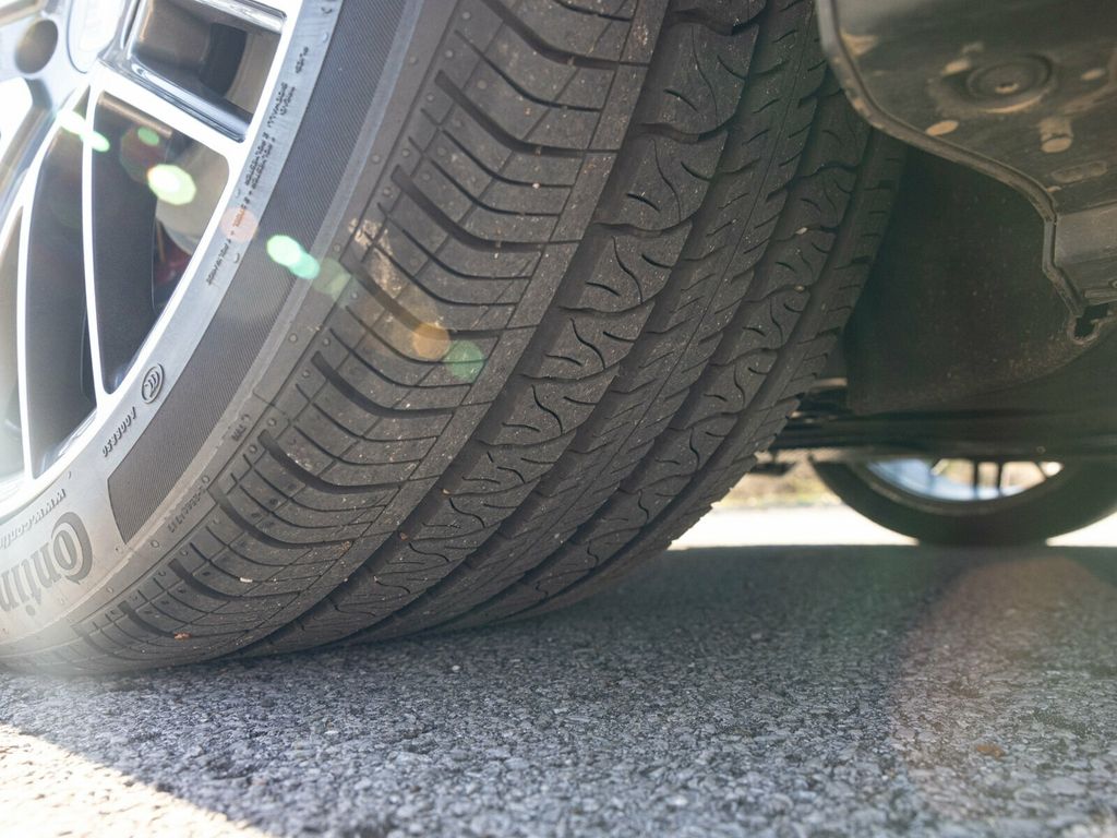 2026 Porsche Panamera GTS AWD, Premium Package, Burmester, Massage Seats - 22964003 - 90