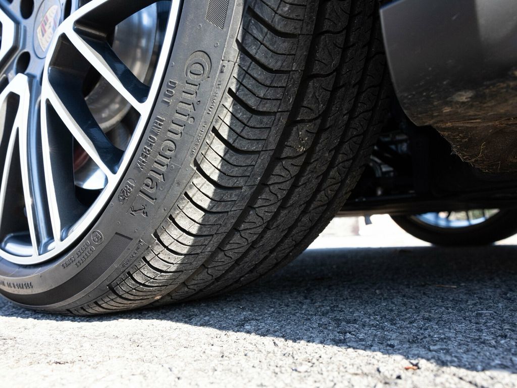 2026 Porsche Panamera GTS AWD, Premium Package, Burmester, Massage Seats - 22964003 - 94