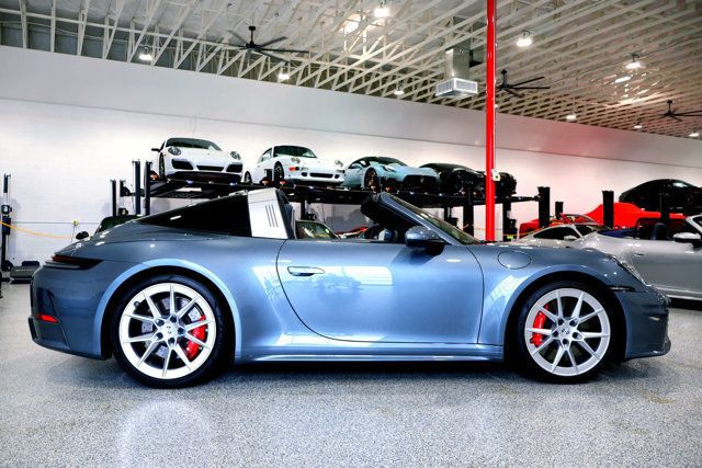 2026 Porsche TARGA 4S VANADIUM...665 Miles...Beautiful... - 23047954 - 9