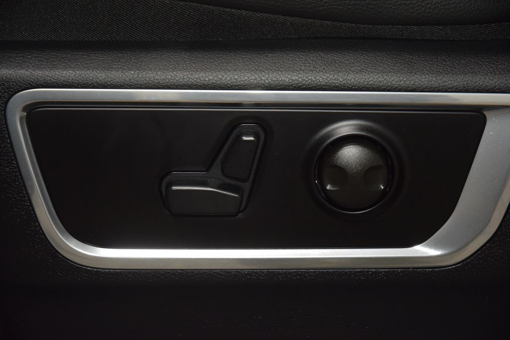2026 Ram 1500 Laramie - 23069124 - 48