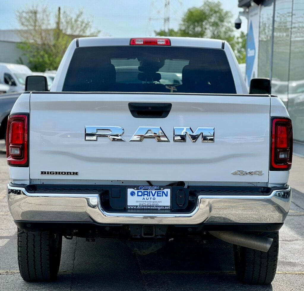 2026 Ram 2500 Big Horn 4x4 Crew Cab 6'4" Box - 23027845 - 3