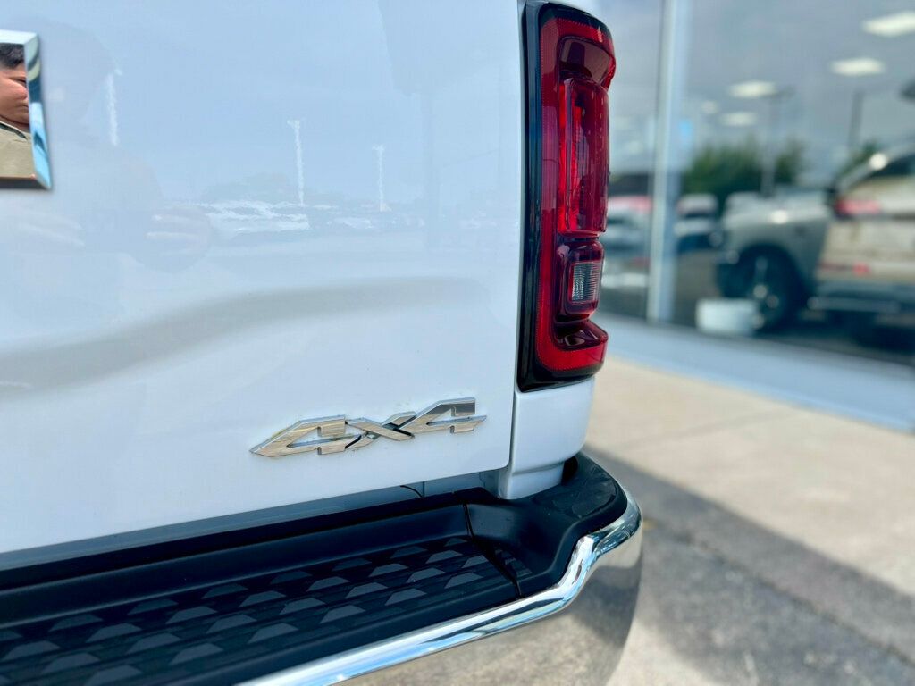 2026 Ram 2500 Big Horn 4x4 Crew Cab 6'4" Box - 23027845 - 8