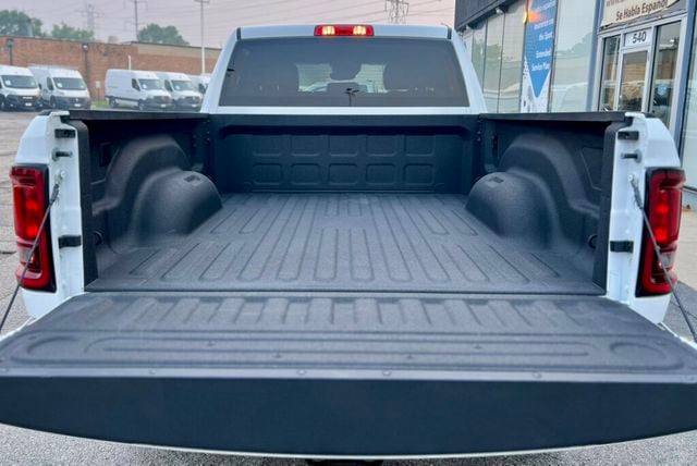 2026 Ram 2500 Big Horn 4x4 Crew Cab 6'4" Box - 23047784 - 7