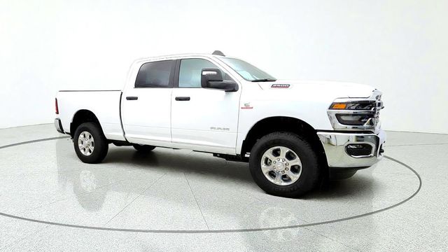 2026 Ram 2500 Big Horn 4x4 Crew Cab 6'4" Box - 23099935 - 2