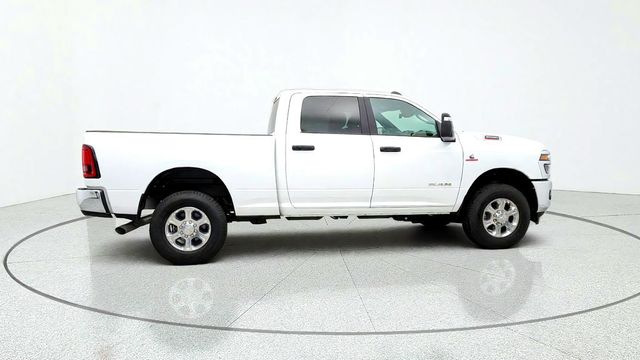2026 Ram 2500 Big Horn 4x4 Crew Cab 6'4" Box - 23099935 - 3