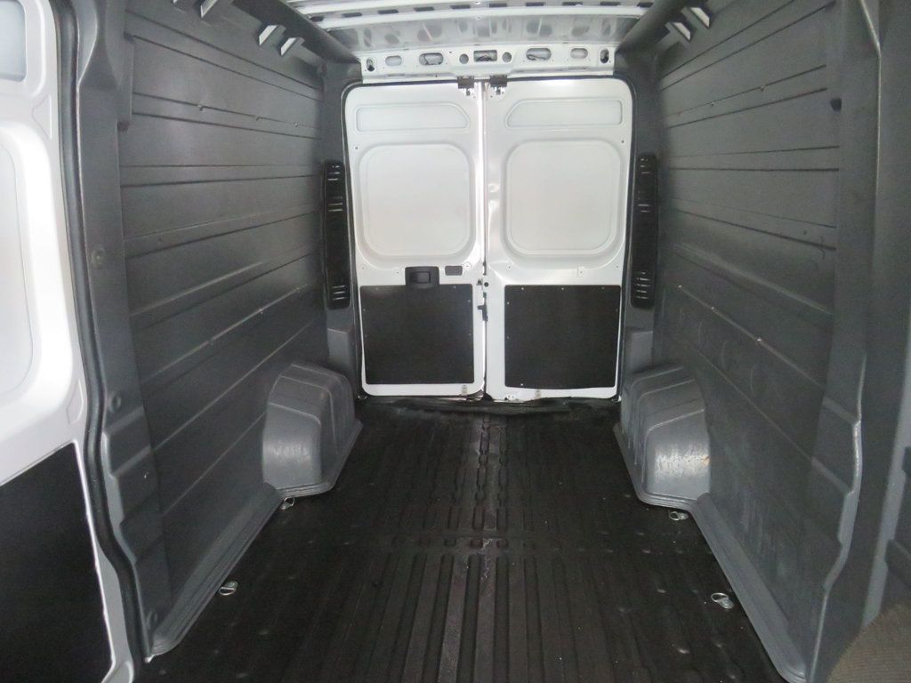 Ram 2500 photo 11